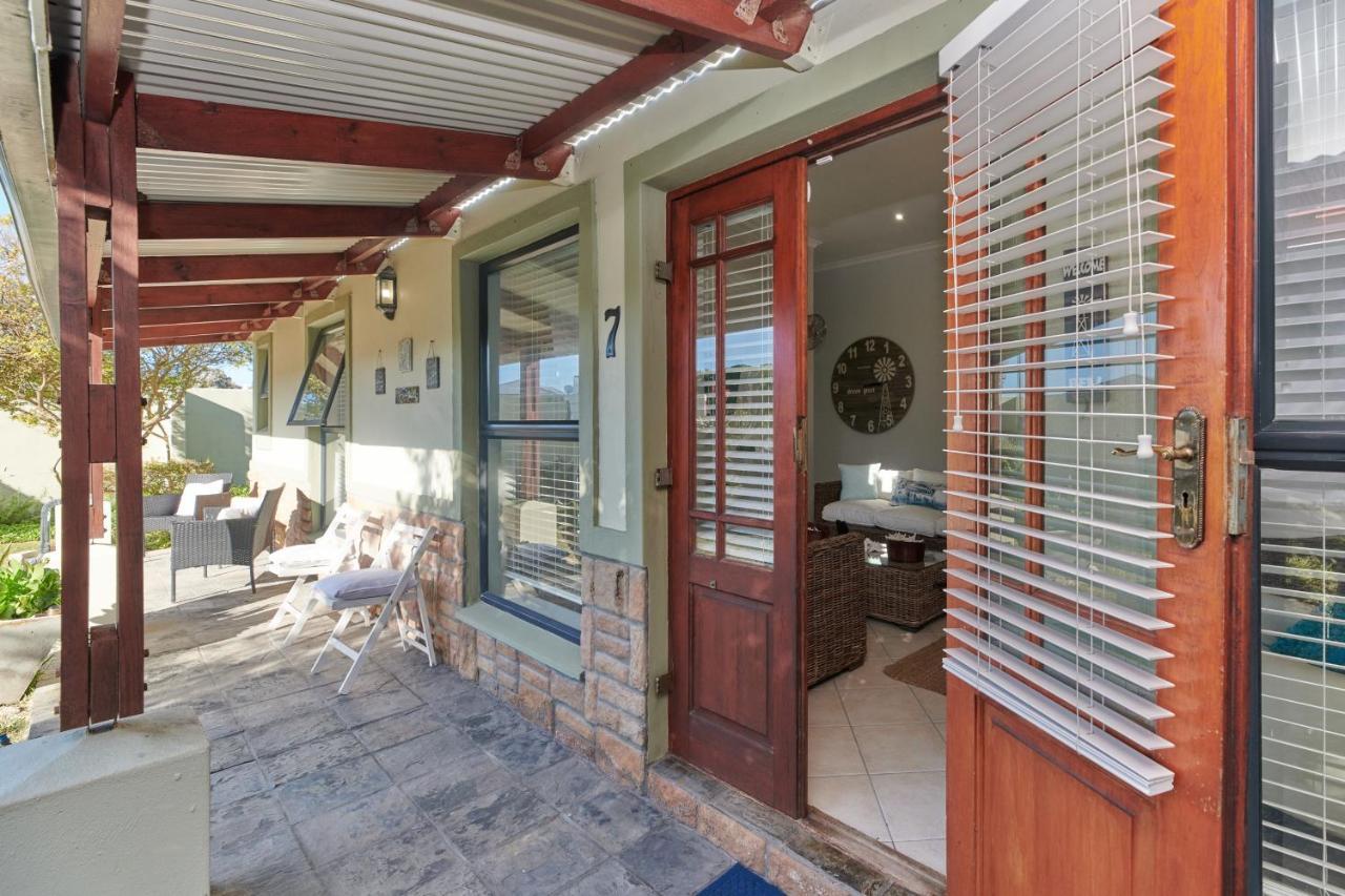 Ferienwohnung Fraai Uitzicht Struisbaai Exterior foto